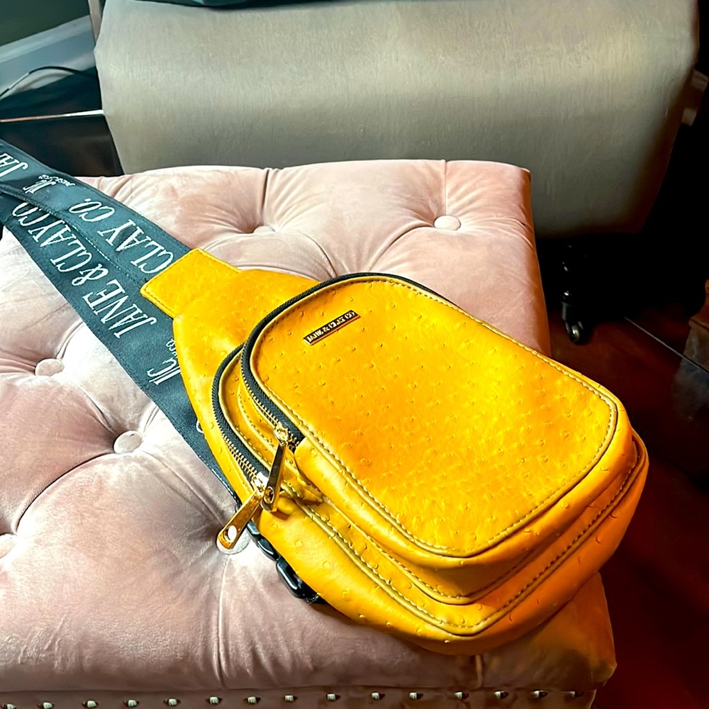 Jane & Clay Co. Sling Bag